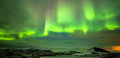 Time-Lapse Movie Northern Lights Timelapse Iceland - Lights In The Dark