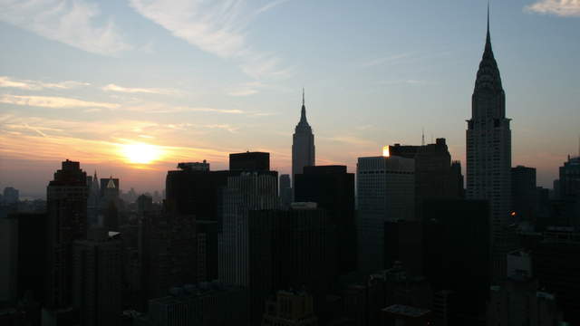 New York Skyline  - Day to Night 4K Timelapse