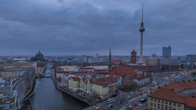 Berlin skyline - day-night transition