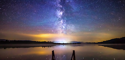 Time-Lapse Movie Milky Way Time-Lapse - One Night At The Lake