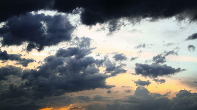 Time lapse clip - Clouds