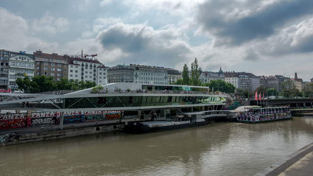 Hyperlapse Vienna Schwedenplatz