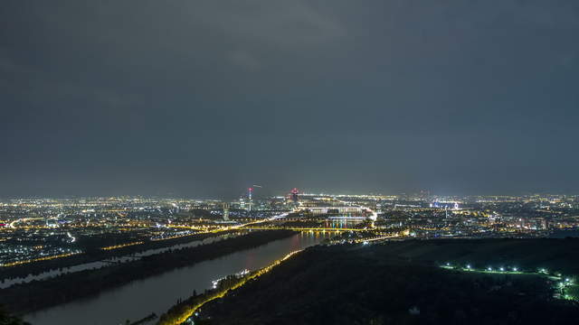 City view Vienna at night – zoom forward