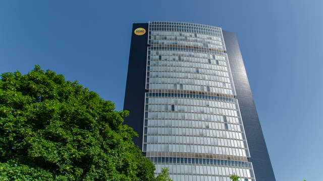 4K Hyperlapse of the ARAG Tower Düsseldorf