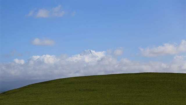 Mount Cook in clouds