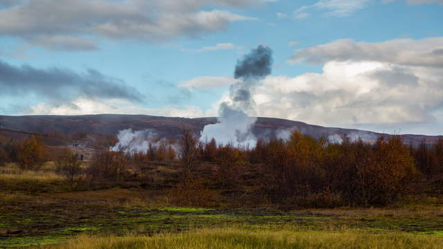 Iceland Geysirs Hot Spring