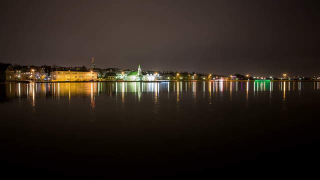 Reykjavíkurtjörn, Reykjavík, Iceland