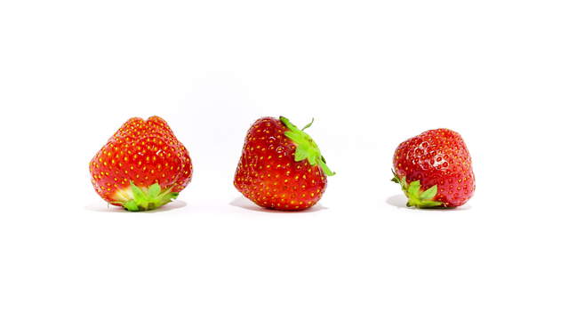 3 Strawberries 4K Footage