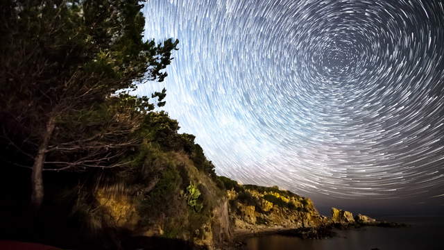 4K Video Loop - Startrails Sicily