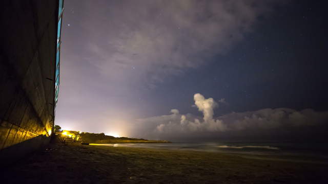 Starry Sky At The Beach - UHD Video 2in1