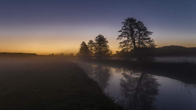 4K Timelapse Sunrise At The River