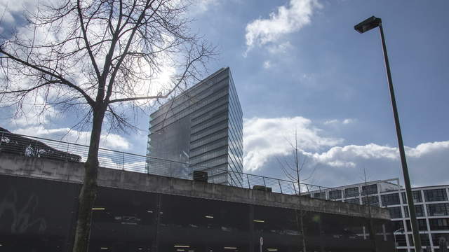 Düsseldorf Hyperlapse 4K - Stadttor Mediaharbour