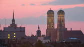Time lapse clip - Frauenkirche Munich Zoom-Shot