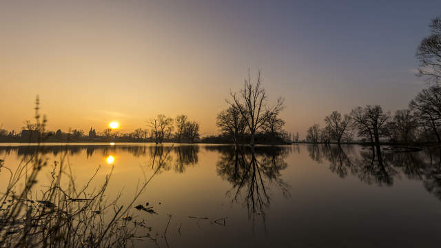 Sunset on the river