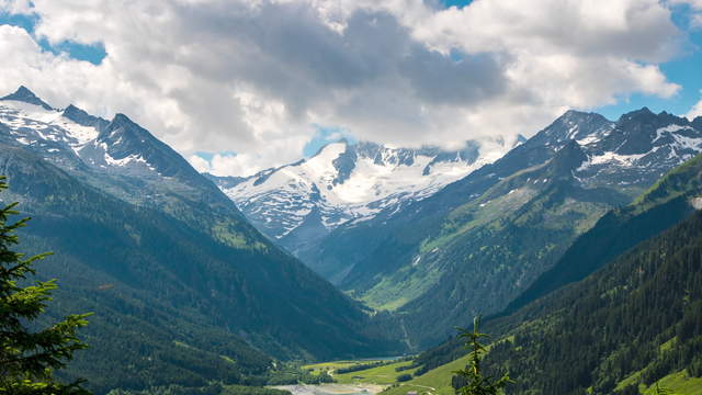 Zoom-Out at Durlaßboden Stausee